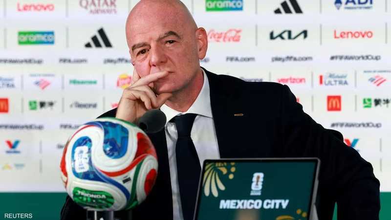 ماكرون يتدخل شخصياً لإسقاط مشروع إنفانتينو لخصخصة كأس العالم