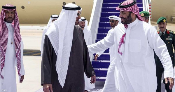 رئيس دولة الإمارات يصل إلى الرياض في زيارة أخوية للمملكة