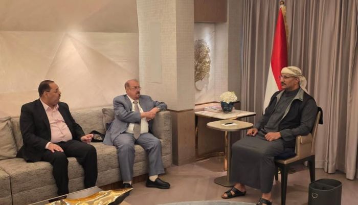 طارق صالح يلتقي رئيس مجلس النواب لبحث تطورات المشهد الوطني