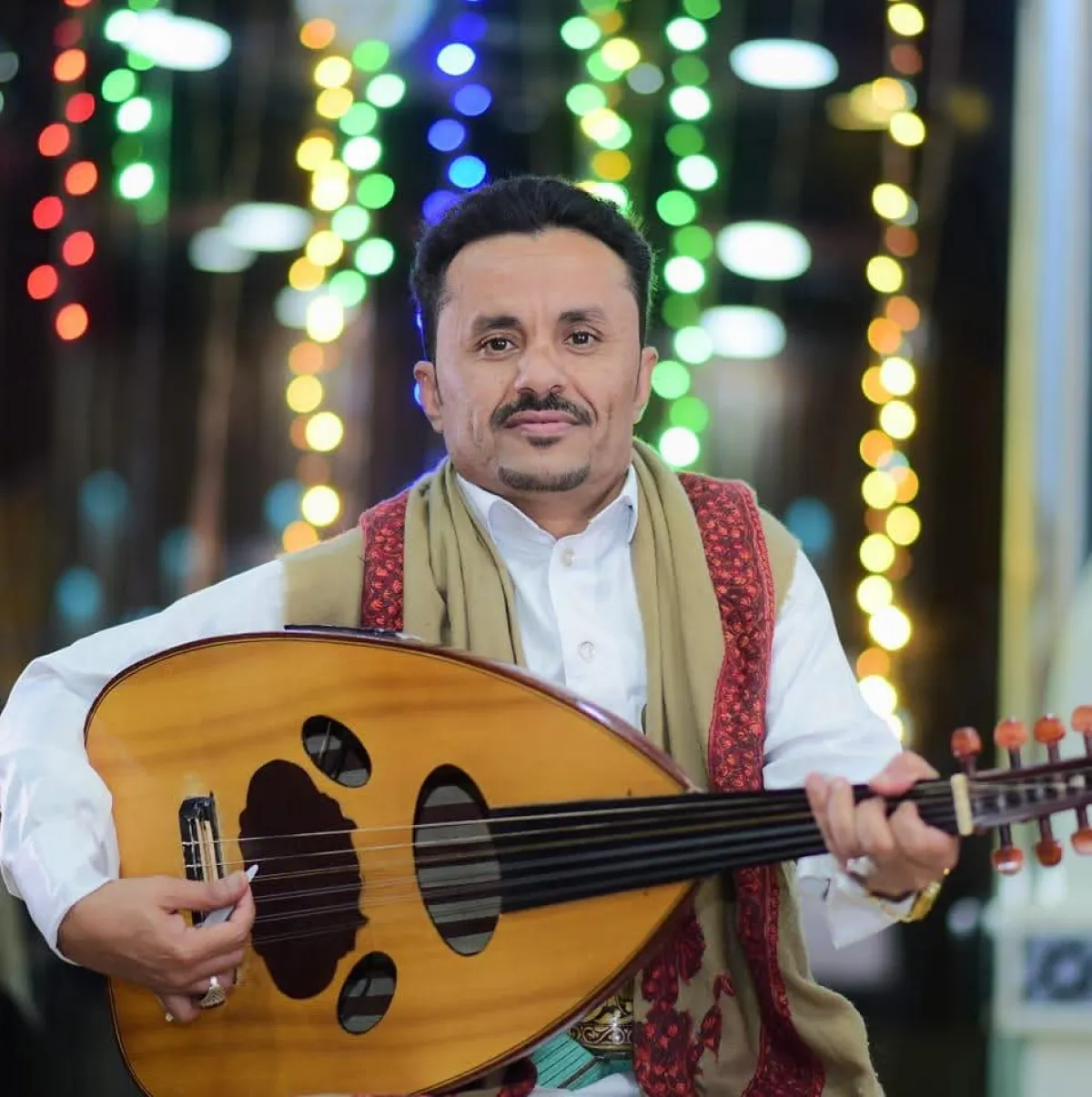 مليشيا الحوثي تقتحم حفل زفاف في عمران وتعتدي على فنان شعبي