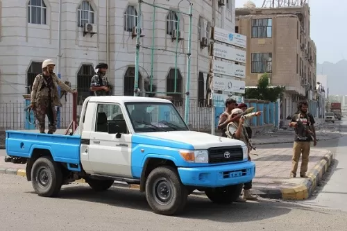 عدن.. إحالة قيادات أمنية وجنود إلى النيابة العسكرية 