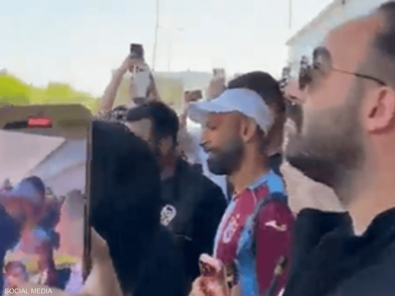 استقبال حافل لمحمد صلاح في إسطنبول بعد انتقاله إلى طرابزون سبور