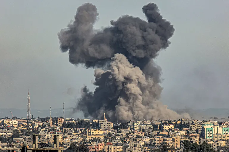100 شهيد في يوم واحد بقصف إسرائيلي على قطاع غزة