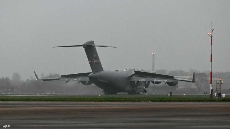 بعد تردد.. بريطانيا توافق على استخدام قواعدها لدعم العمليات الأمريكية ضد إيران 