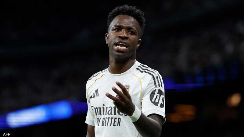 ريال مدريد يعلن تجديد عقد فينسيوس جونيور لست سنوات جديدة 