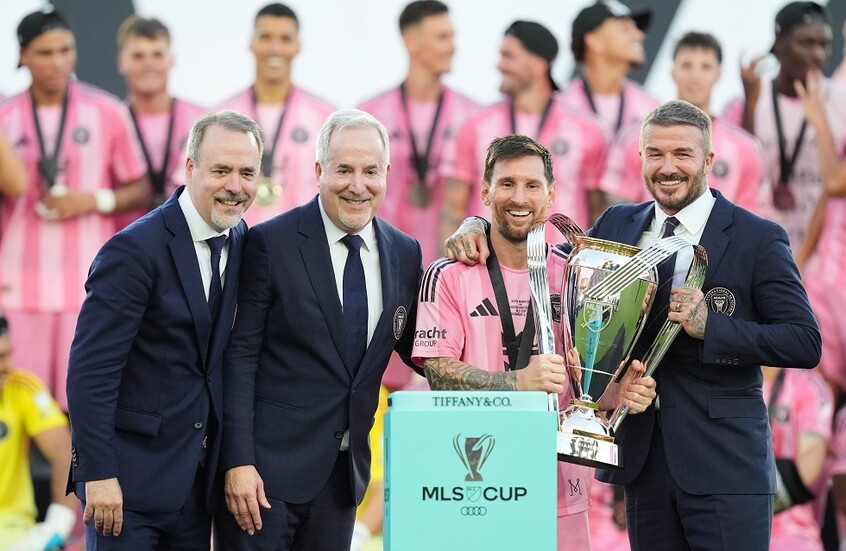 إنتر ميامي يكتب التاريخ بقيادة ميسي ويتوج لأول مرة بلقب كأس الدوري الأمريكي