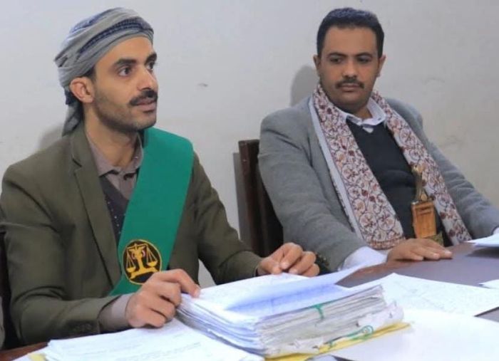 مليشيا الحوثي تفتح محاكمة جديدة لـ13 مختطفاً بتهم التخابر الكيدية (اسماء)