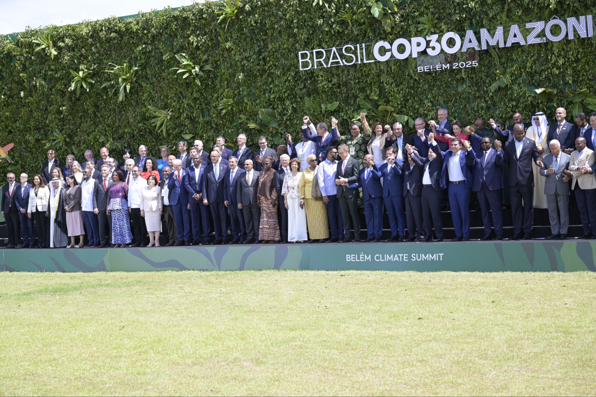 طارق صالح: اليمن تحتاج دعم العالم لحماية أمنها البحري ومواجهة التطرف