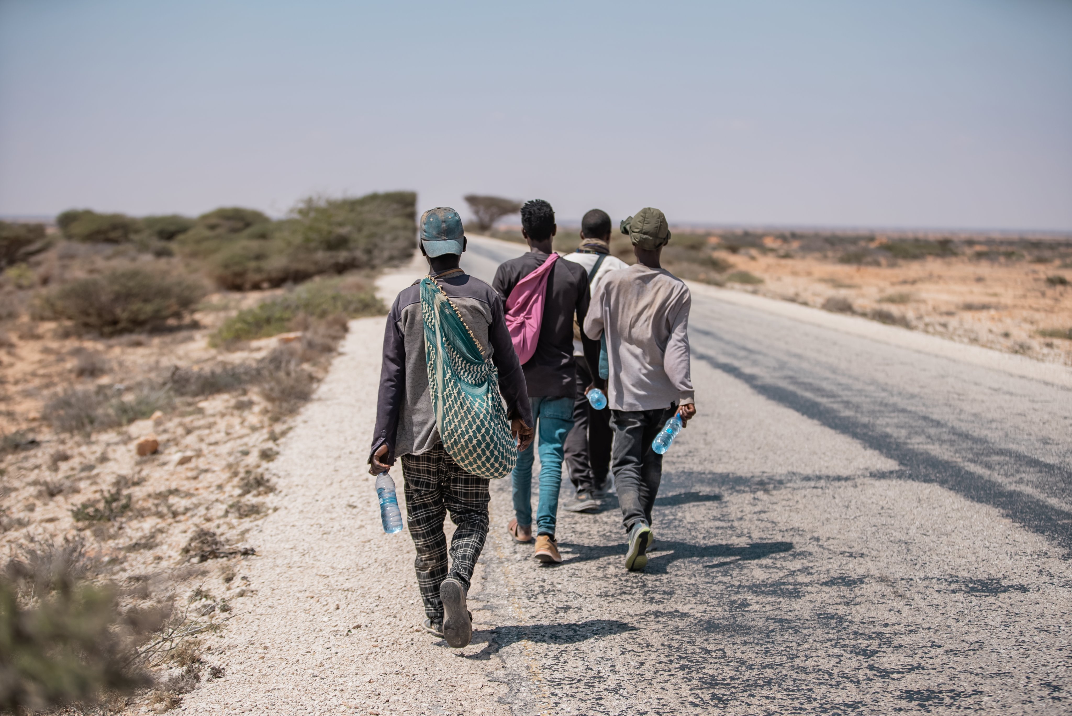 تقرير أممي: تدفق 21 ألف مهاجر أفريقي إلى اليمن في يناير رغم الأزمات المتفاقمة