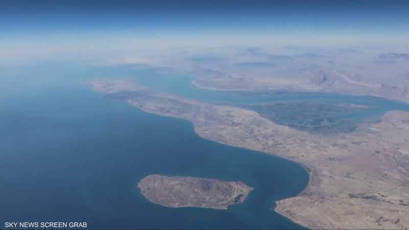 تحذير دولي من فرض رسوم على عبور مضيق هرمز