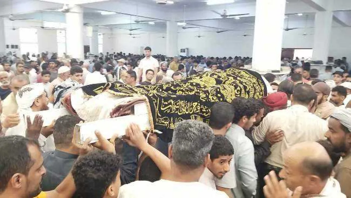 عدن تودّع التربوي عبد الرحمن الشاعر بعد أسبوعين من اغتياله