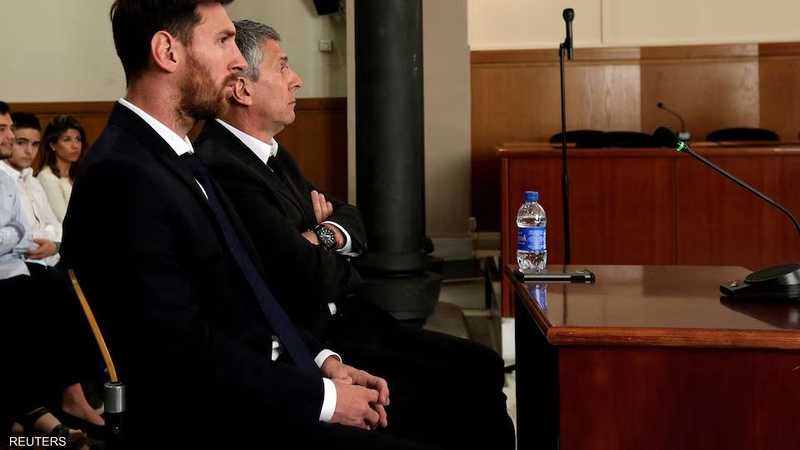 ميسي يعود إلى الأرجنتين باكياً لوداع الأب الذي صنع أسطورته