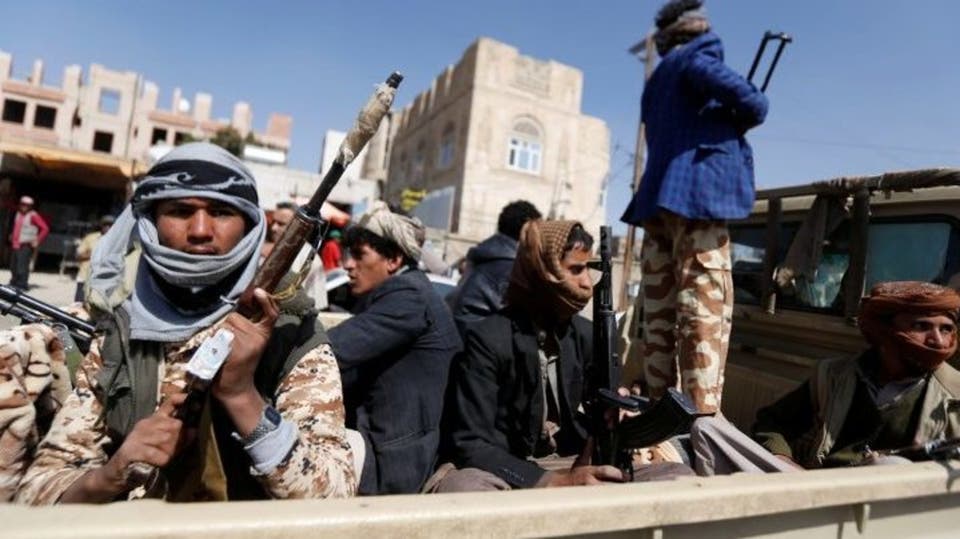 مليشيا الحوثي تنفذ عمليات تجنيد قسري في مديرية الزهرة