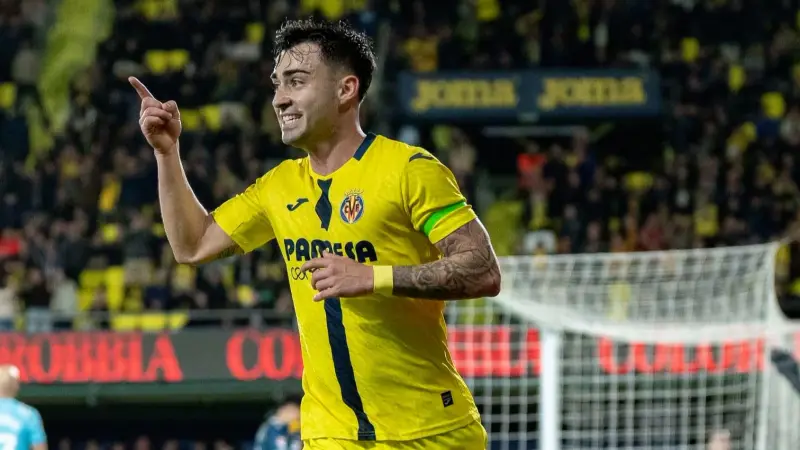 فياريال يفوز على إسبانيول برباعية ويقترب من المركز الثالث في الدوري الإسباني