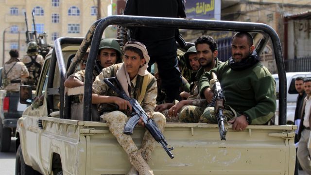 لليوم الثالث.. الحوثيون يواصلون احتجاز 200 قاضٍ