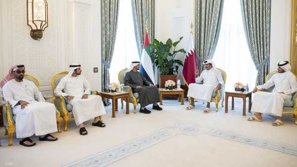 الشيخ محمد بن زايد يزور الدوحة ويؤكد تضامن الإمارات الكامل مع قطر