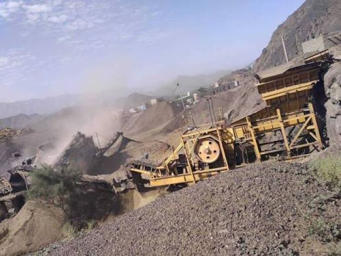 ضغوط حوثية على أهالي السَّدّة في إب لإقامة كسارة حجرية وسط رفض مجتمعي