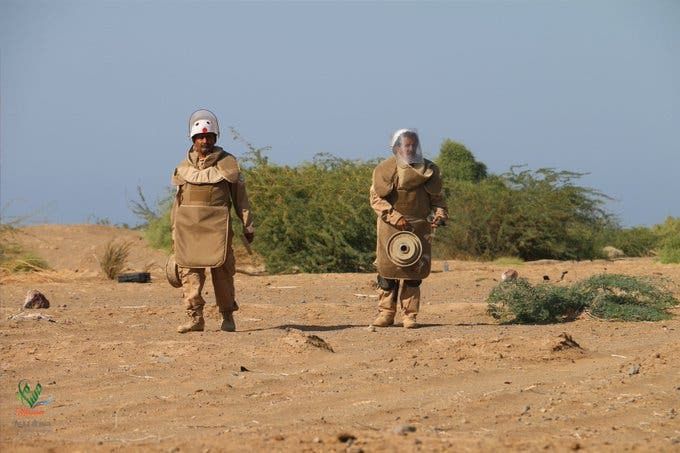 مدير مشروع ”مسام“: مقتل 33 من مهندسي المشروع في اليمن بينهم خبراء أجانب