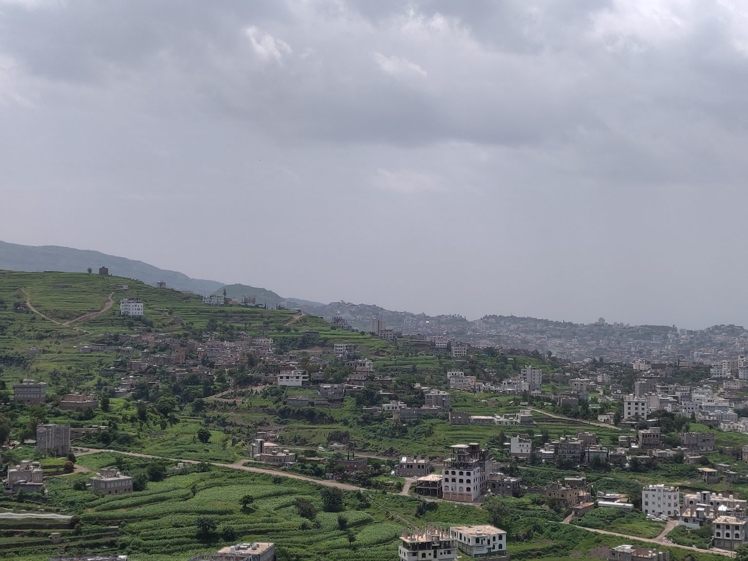 وفاة فتاة قاصر في ظروف غامضة بإب 