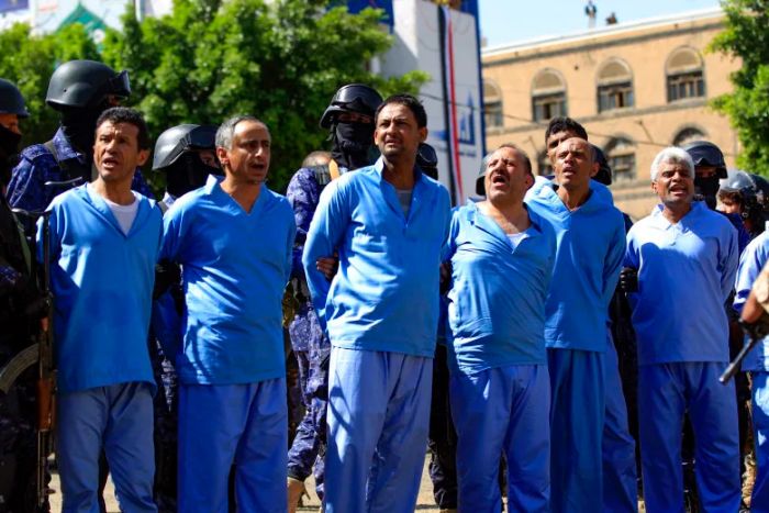 منظمة حقوقية تحث على وقف الإعدامات الحوثية السياسية في اليمن