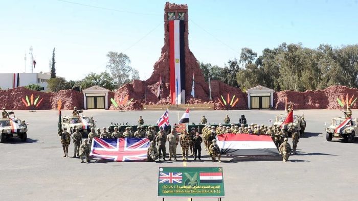 الجيش المصري يعلن بدء تدريب مشترك مع بريطانيا في مجال مكافحة الإرهاب