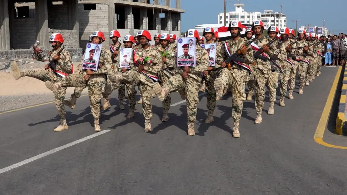 المقاومة الوطنية تشيع الشهيد قصي إبراهيم السبئي في المخا إلى صفوف شهداء حراس الجمهورية