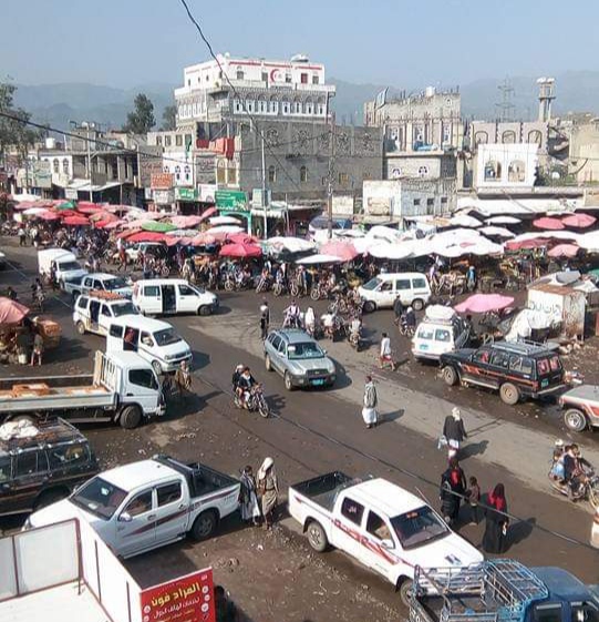 وثائق| مليشيا الحوثي تؤجر الشارع العام في مفرق حبيش بإب