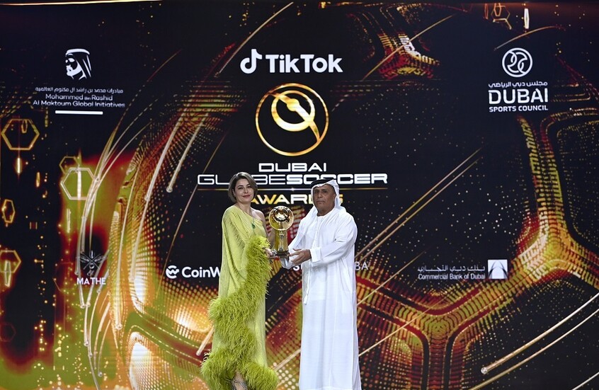 Haaland's agent denies rumors of his move to Barcelona