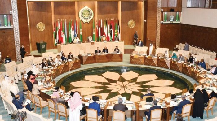 البرلمان العربي يؤكد دعمه الكامل لقرارات البنك المركزي اليمني