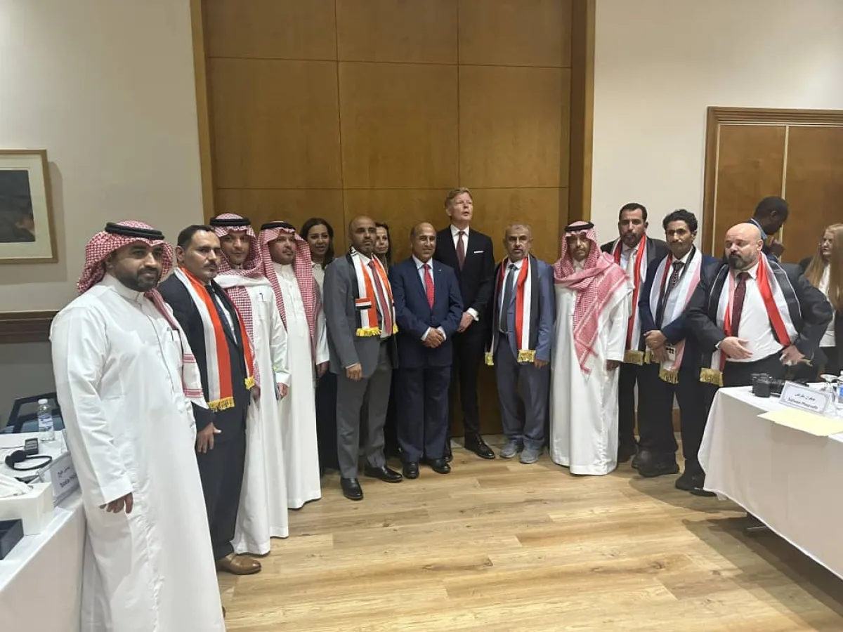 الحكومة اليمنية والتحالف العربي يعلنان اتفاقًا على إطلاق سراح 1750 محتجزًا في اليمن.. والصليب الأحمر يرحب