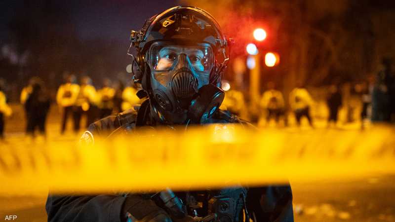 ترامب يهدد باستخدام قانون التمرد لقمع الاحتجاجات في مينيابوليس