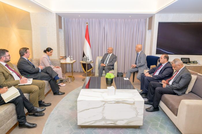 طارق صالح يستقبل سفيرة المملكة المتحدة بالرياض ويبحث مستجدات الأوضاع في اليمن