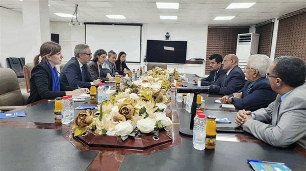 الاتحاد الأوروبي يؤكد دعمه للبنك المركزي اليمني وبرامج بناء القدرات