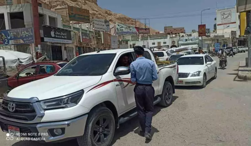 تسجيل 12 حادث سير في 6 محافظات يمنية