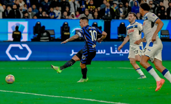 ثلاثية نظيفة تمنح إنتر صدارة مريحة للدوري الإيطالي