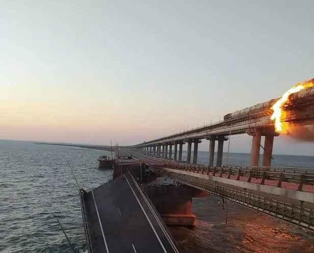 شاهد.. انتقام روسيا ليلا بعد هجوم الجسر