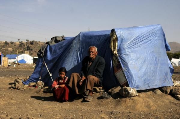 منظمة أممية: الأمطار الغزيرة جرفت ملاجئ النازحين في مأرب