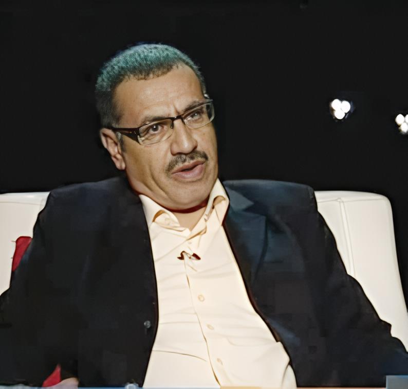 رحلات شحن وتجنيد وصفقات أسلحة.. نبيل فاضل يحذر من تحالف حوثي روسي إيراني