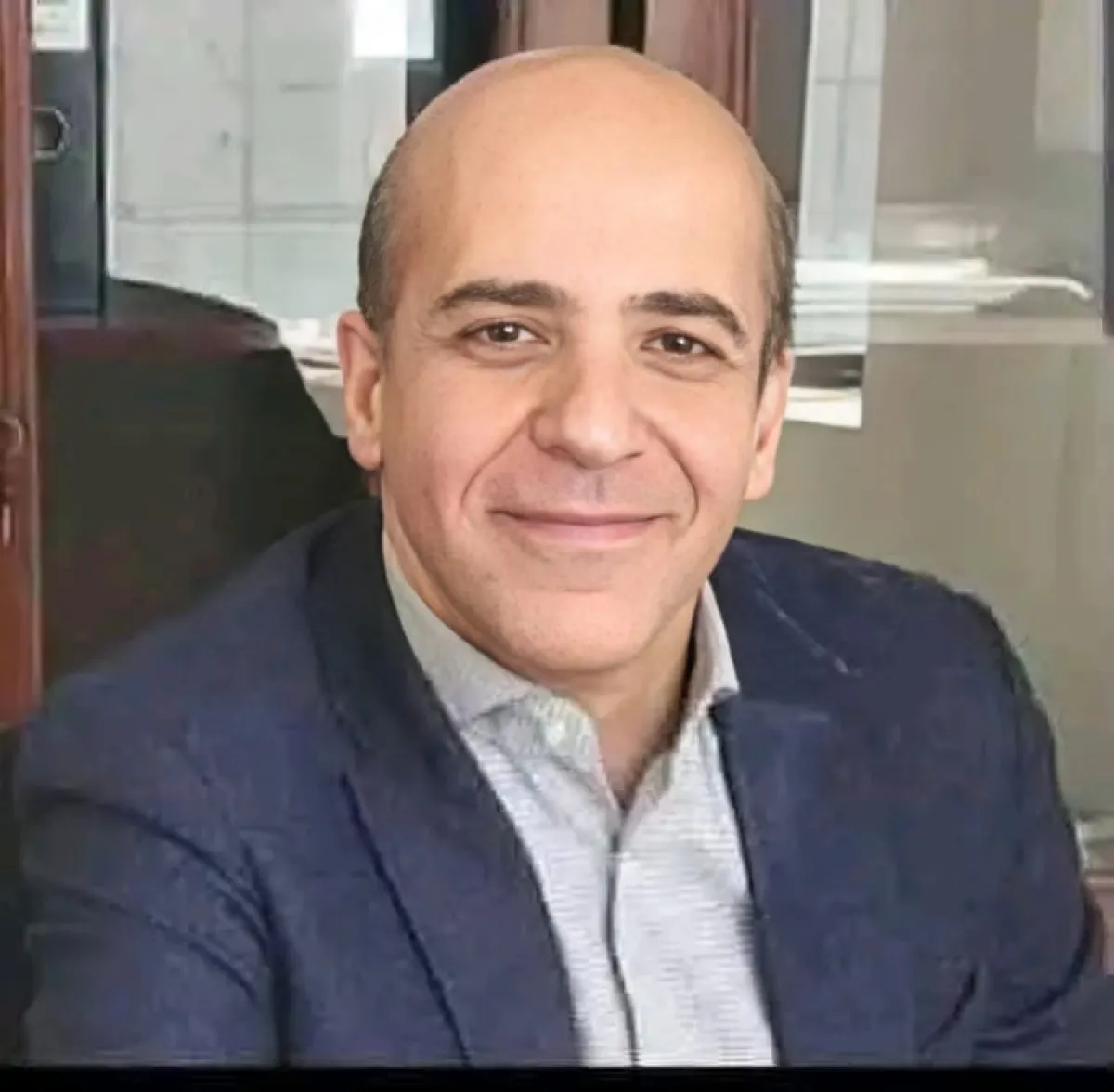 زوجة الطبيب المضواحي تروي تفاصيل تعذيب زوجها وحبسه انفرادياً لدى مليشيا الحوثي