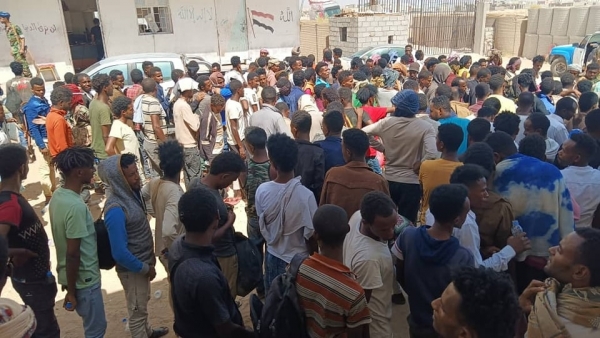 تدفق جديد.. المهرة تتعامل مع 564 مهاجراً إثيوبياً