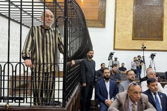 القضاء السوري يحكم بالسجن المؤبد على مفتي نظام الأسد السابق أحمد حسون
