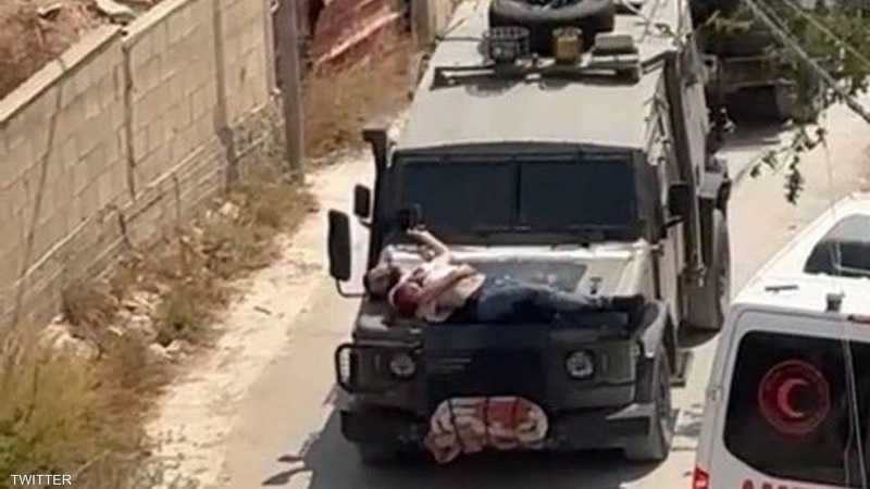 تفاصيل مؤلمة يرويها شابا فلسطينيا رُبط بسيارة إسرائيلية