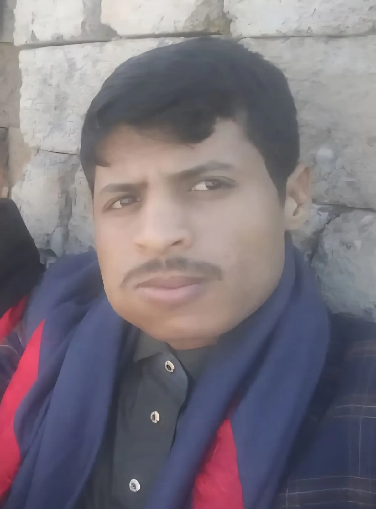 مقتل شاب وإصابة طفل برصاص عناصر حوثية في عمران