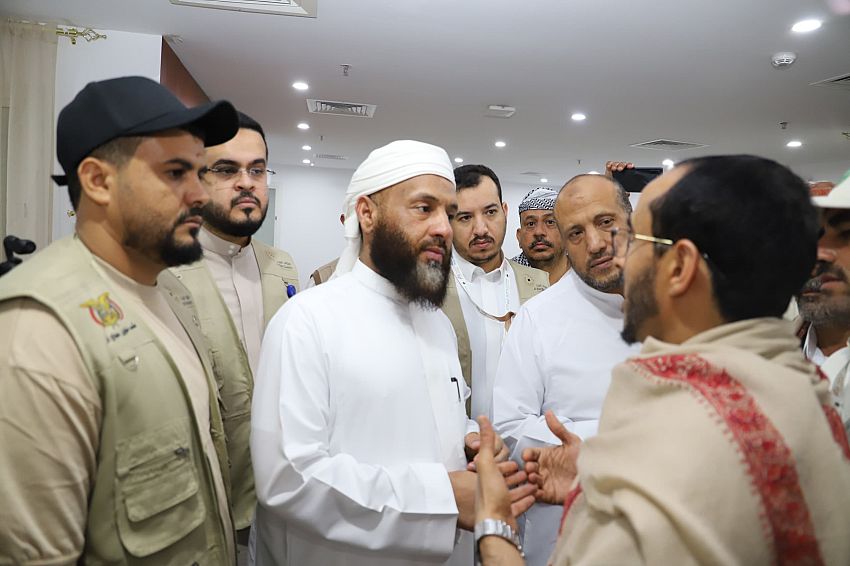 وزير الأوقاف يتفقد أوضاع الحجاج اليمنيين في مكة المكرمة