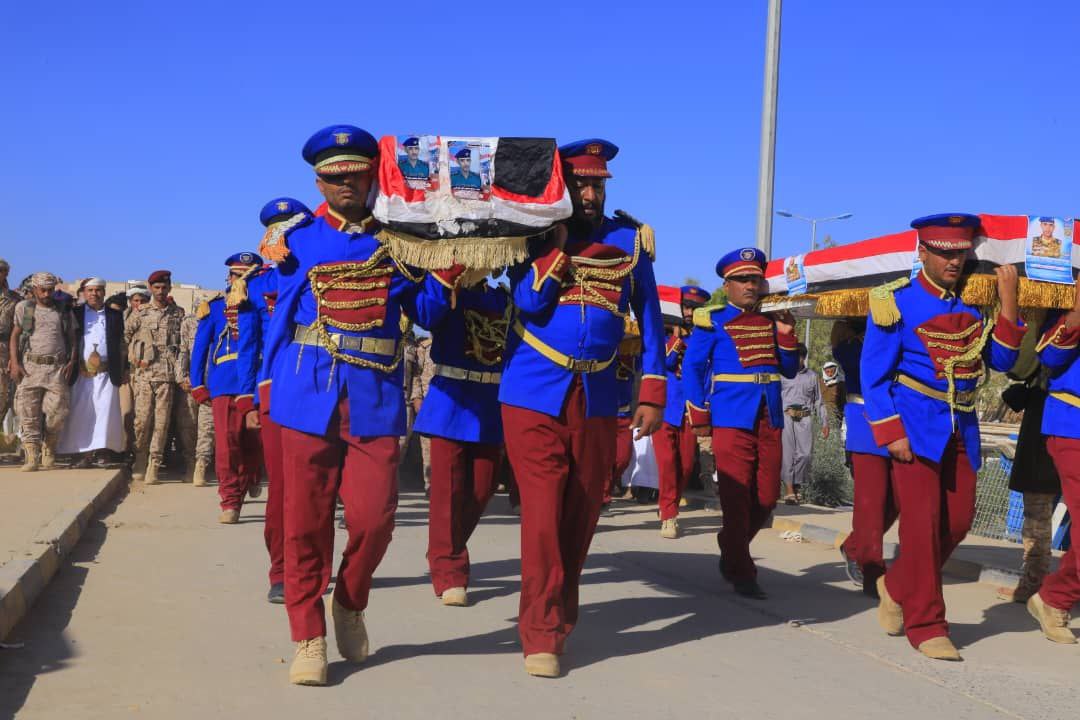 تشييع أربعة من أبطال قوات الجيش في مأرب