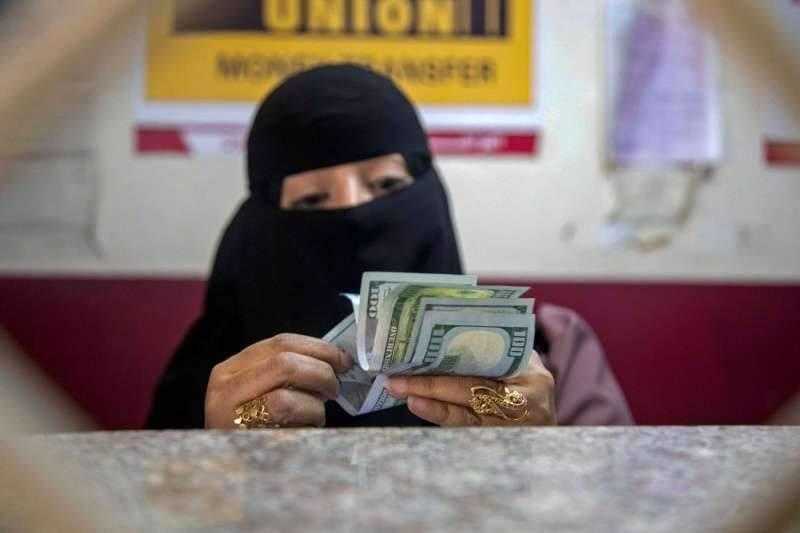 أسعار صرف الريال اليمني مقابل العملات الأجنبية اليوم الخميس