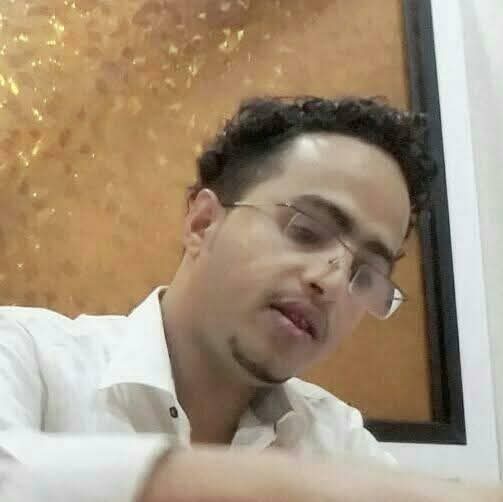 مليشيا الحوثي تقتحم منزل صحفي في المخا وتنهب ممتلكاته