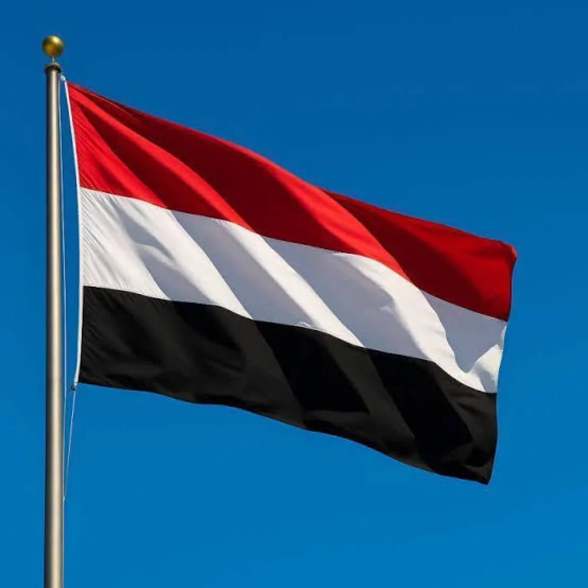 اليمن يبعث رسالة إلى مجلس الأمن ويطالب بتحرك عاجل لوقف تدفق السلاح الإيراني للحوثيين