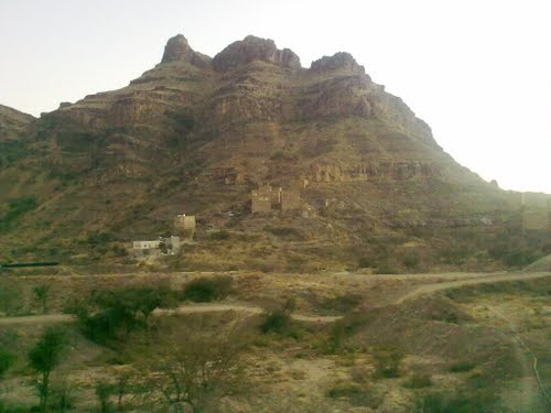 مواجهات عنيفة في الحدا.. تصاعد النزاعات القبلية تحت وطأة غياب الدولة