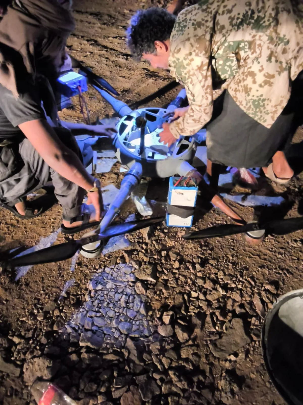 المقاومة الوطنية تسقط مسيّرة هجومية لمليشيا الحوثي في جبهة الزريقة بتعز